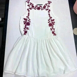 ZARA White Drop Waist Dress Floral Embroidered Boho Summer Style Size S